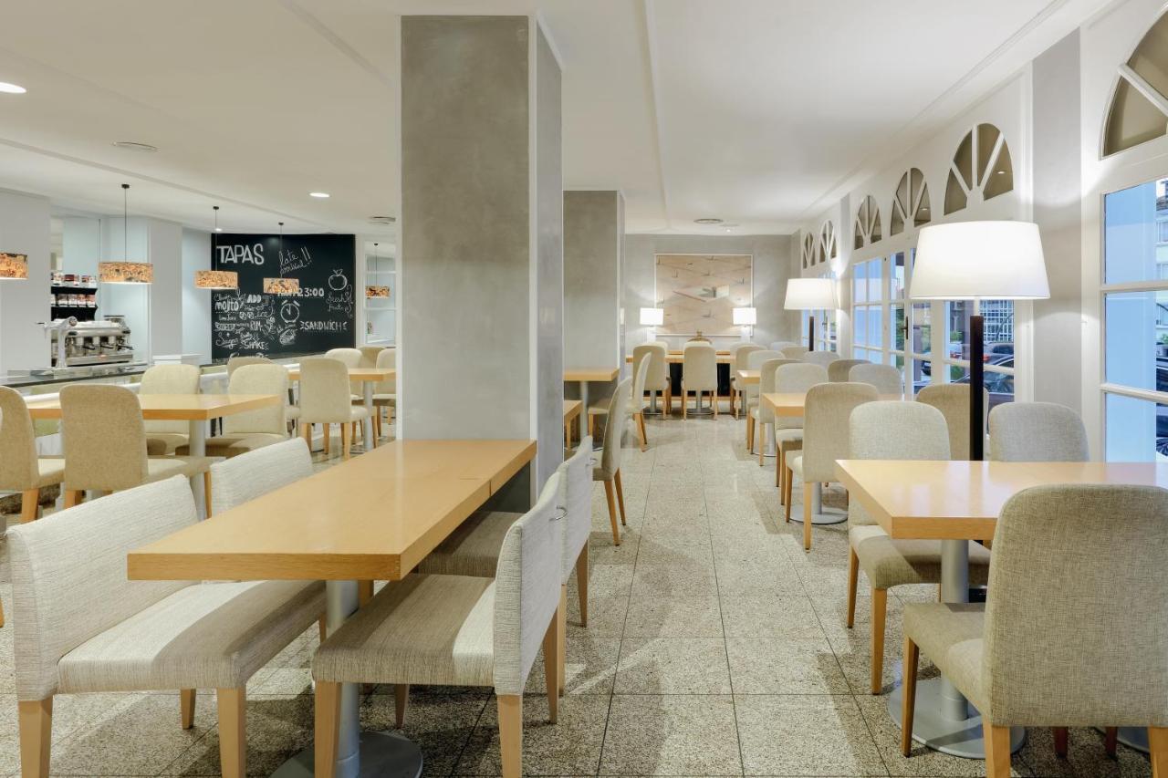 Hesperia Santiago Peregrino Hotel Santiago de Compostela Exterior photo